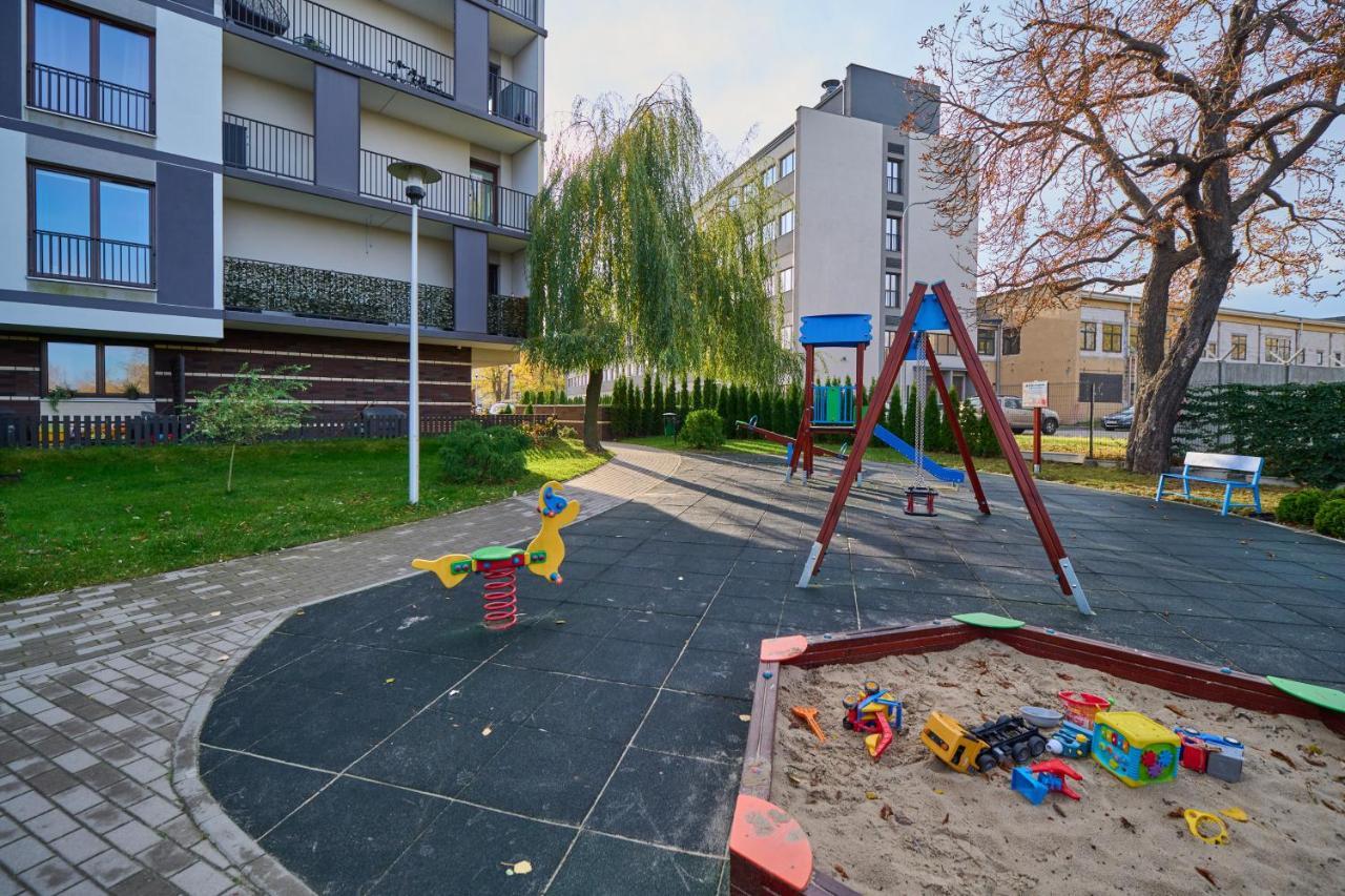 Apartment Wroclaw Krakowska With Balcony And Free Garage By Noclegi Renters Exteriör bild