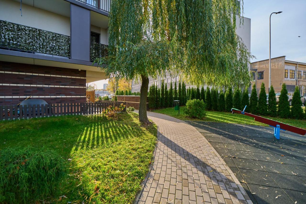 Apartment Wroclaw Krakowska With Balcony And Free Garage By Noclegi Renters Exteriör bild
